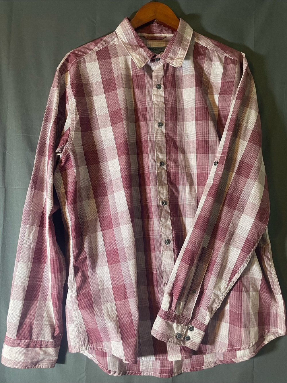 Men's Long-Sleeve Plaid Button-Down Shirt in Burgundy and White